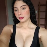 badgyalx's Offline Chat Room