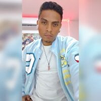 mike_black_22 webcam