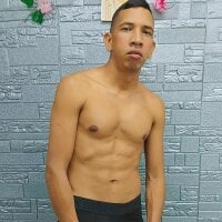 Model Men_bigcock_latin24cm