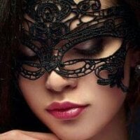 Rubi774 Adlı Modelin Çevrimdışı Sohbet Odası