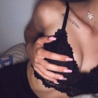 BlondiblackLive Webcam