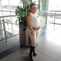 LunaHott1 webcam model