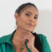 Ivi_Rose__ webcam model