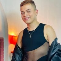 LeoAdams_ webcam