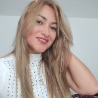 cristal-spicy webcam model