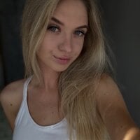 DinaraLin offline chatrum