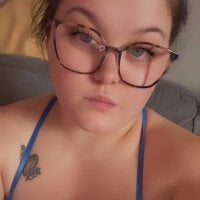 BrunetteBitch-x