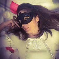 EllaEarn's Offline Chat Room