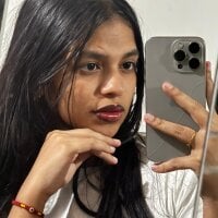 Lucy_Love11 webcam model