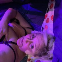 squirtmelissa: δωμάτιο συνομιλίας εκτός σύνδεσης