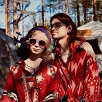 Serafima_and_Daniel Chat Room offline