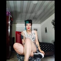 Yourmadame_P's Profile Photo