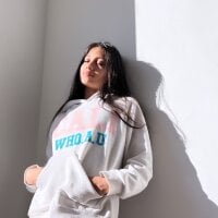 Loren_parissiLive Webcam