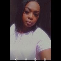 fatchicxebony – Offline chatovacia miestnosť