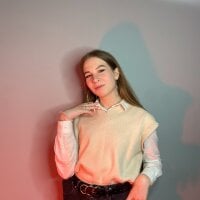 LauraCoilins' Offline Chat Room