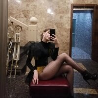 _Lisa_Kisss' Offline Chat Room