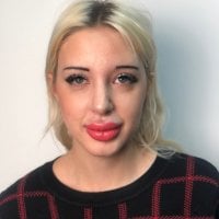ClaudeChartie's Offline Chat Room