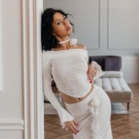 Leya_Foxhall webcam