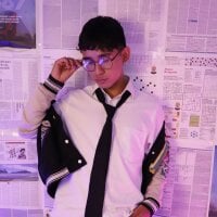 Thayler_jones webcam model