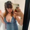 girlnextwhore's Offline Chat Room