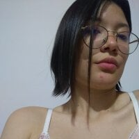 Model Dalia_64