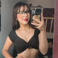 Maddy_Mills webcam model