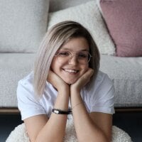 RosamariaDismukes webcam model
