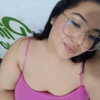 Emma_cloup's Avatar Pic