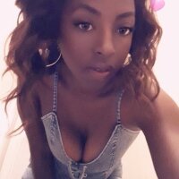 chocolatedream56ace's Avatar Pic