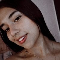 soy_aly_moon webcam