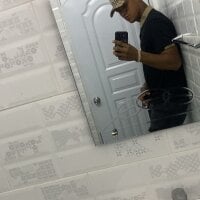 juniorrrr_'s Avatar Pic