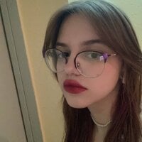 CelineBich's Offline Chat Room