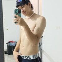 bitch_and_aron01 offline chatszobája