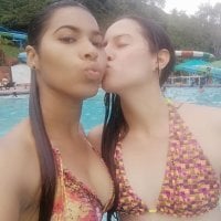 Twins01's Offline Chat Room