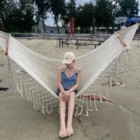 Yourbaby_24 webcam model