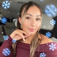 LetsFunKARINA webcam model