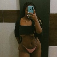 sofi_big_breasts' Offline Chat Room