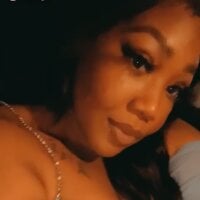 Neeneebaebe's Offline Chat Room