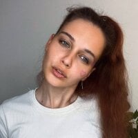 Sonya_Bladee