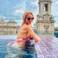 missdaisydiamond777 naked in live sex video chat