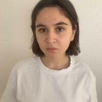 ChloeMoor Adlı Modelin Çevrimdışı Sohbet Odası