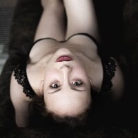 sinningspinner's Offline Chat Room