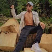 _fredybell_'s Offline Chat Room