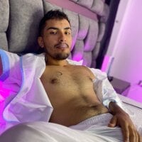 axel_ruiizx model avatar
