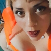 MarianaPoncce's Offline Chat Room