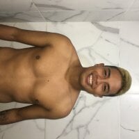 Angelhot_'s Offline Chat Room