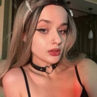 KittyQueeny webcam model