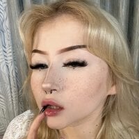 AudieKaemmerer webcam model