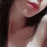 Kylessa Cam Model: Free Live Sex Show & Chat | Stripchat