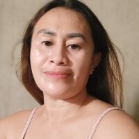 xxloveheart webcam model